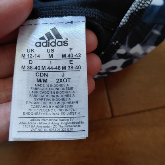 Adidas sports bra - Picture 3 of 4